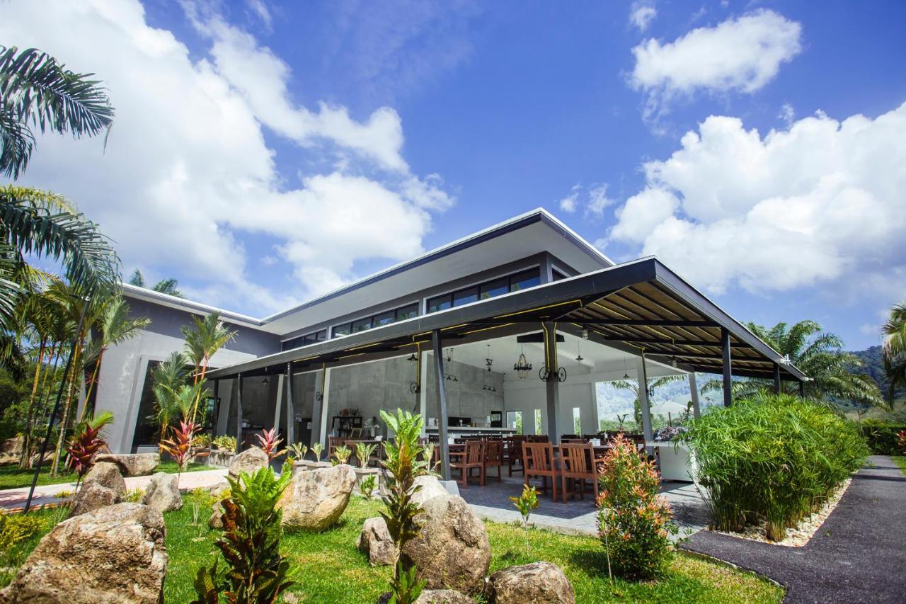 The La Valle'E Resort Khao Lak Exterior photo